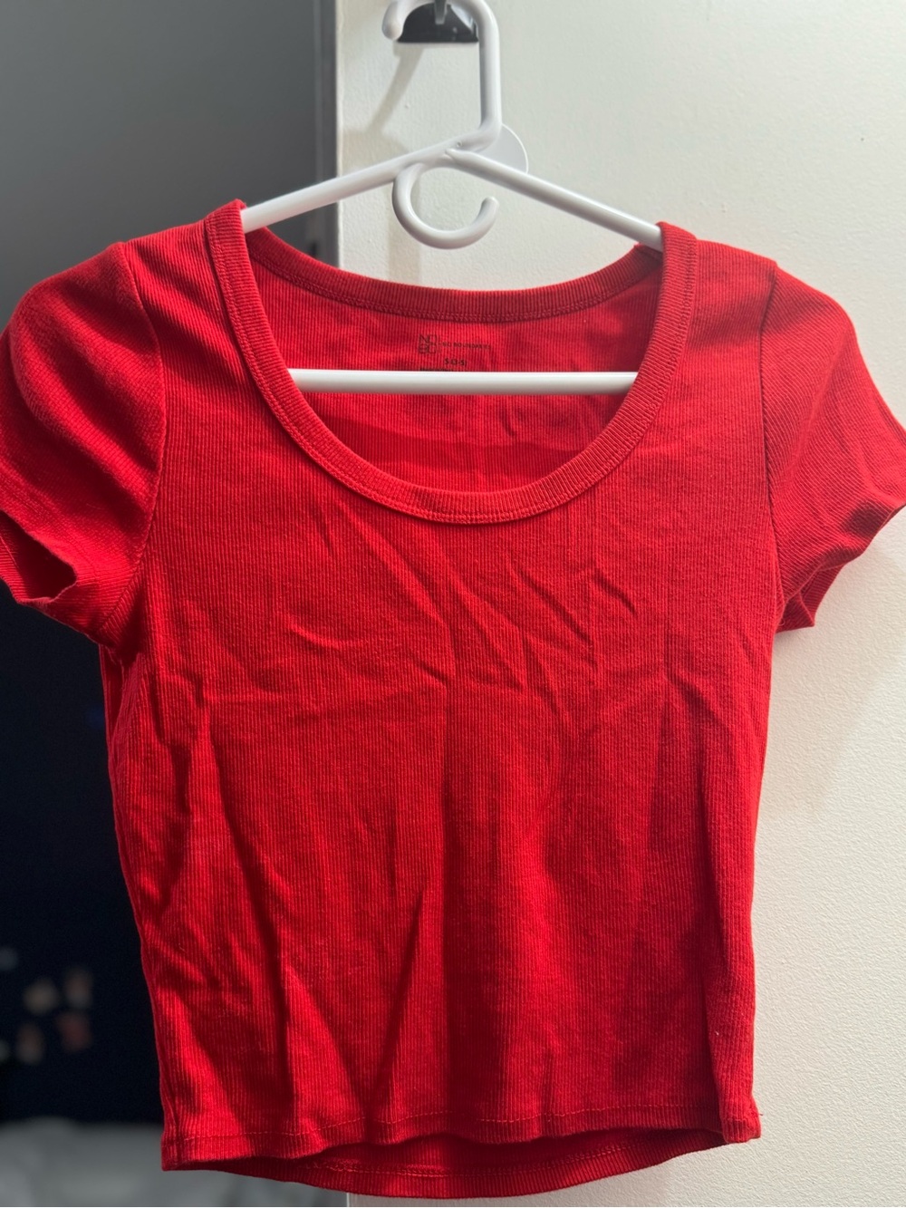 No Boundaries Red Scoop Neck Ribbed Crop Top